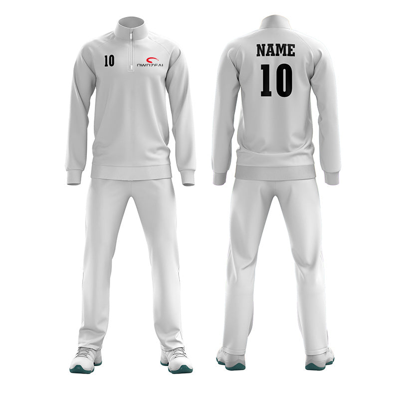 Training suit with only a half zip on the chest